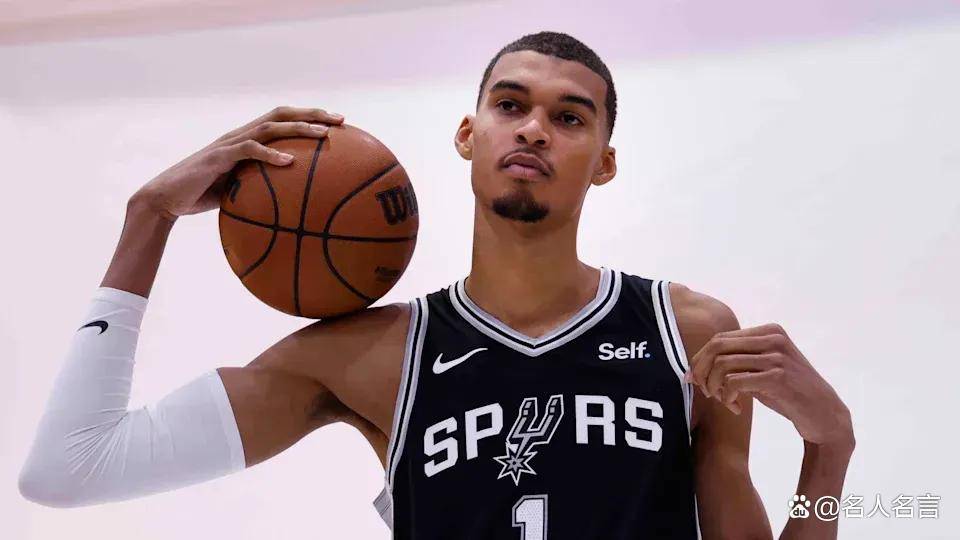 开云官网-马赛迎全明星赛关键赛，关键时刻豪取连胜，目标明确，年轻球员得到机会的简单介绍